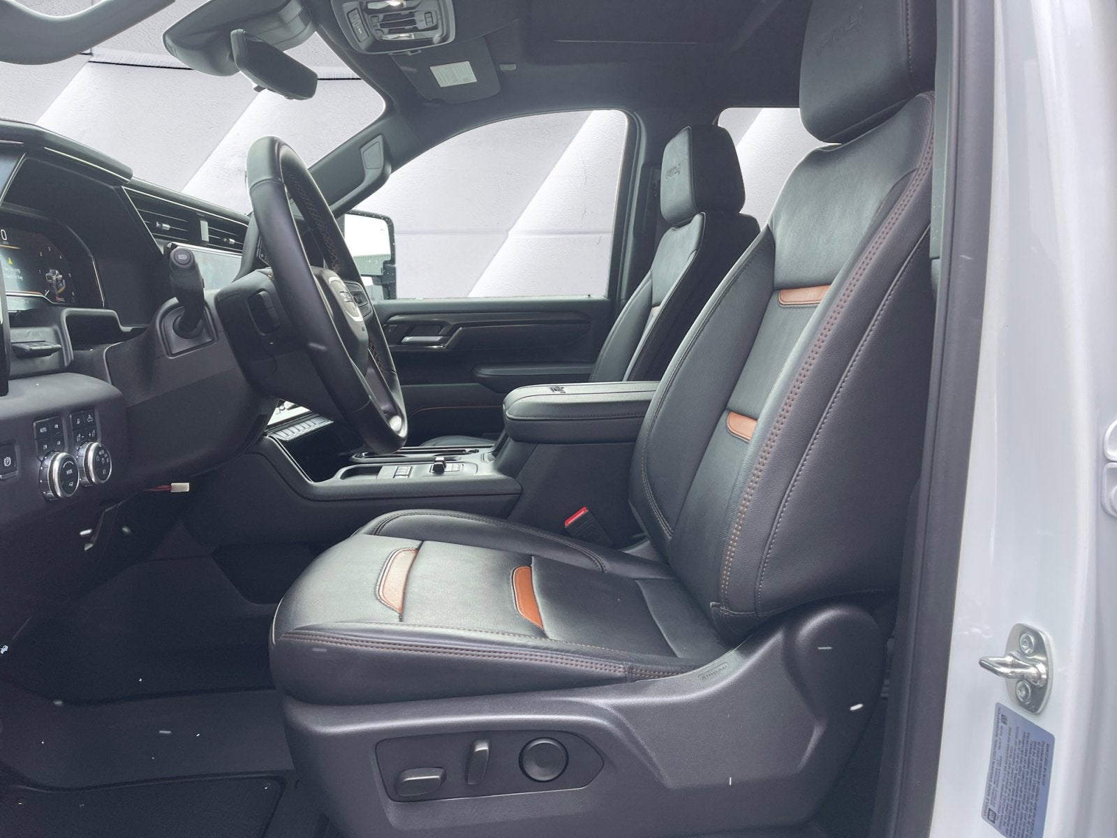 2025 GMC Sierra 3500 HD AT4