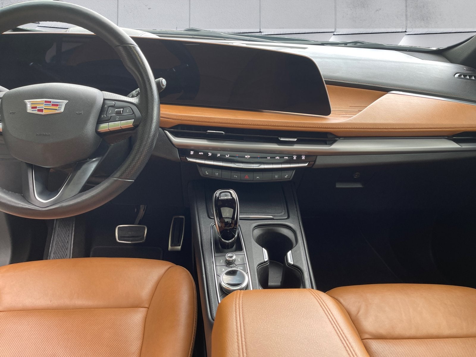 2025 Cadillac XT4 Sport