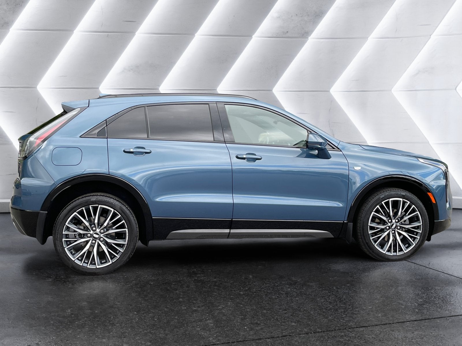 2025 Cadillac XT4 Sport