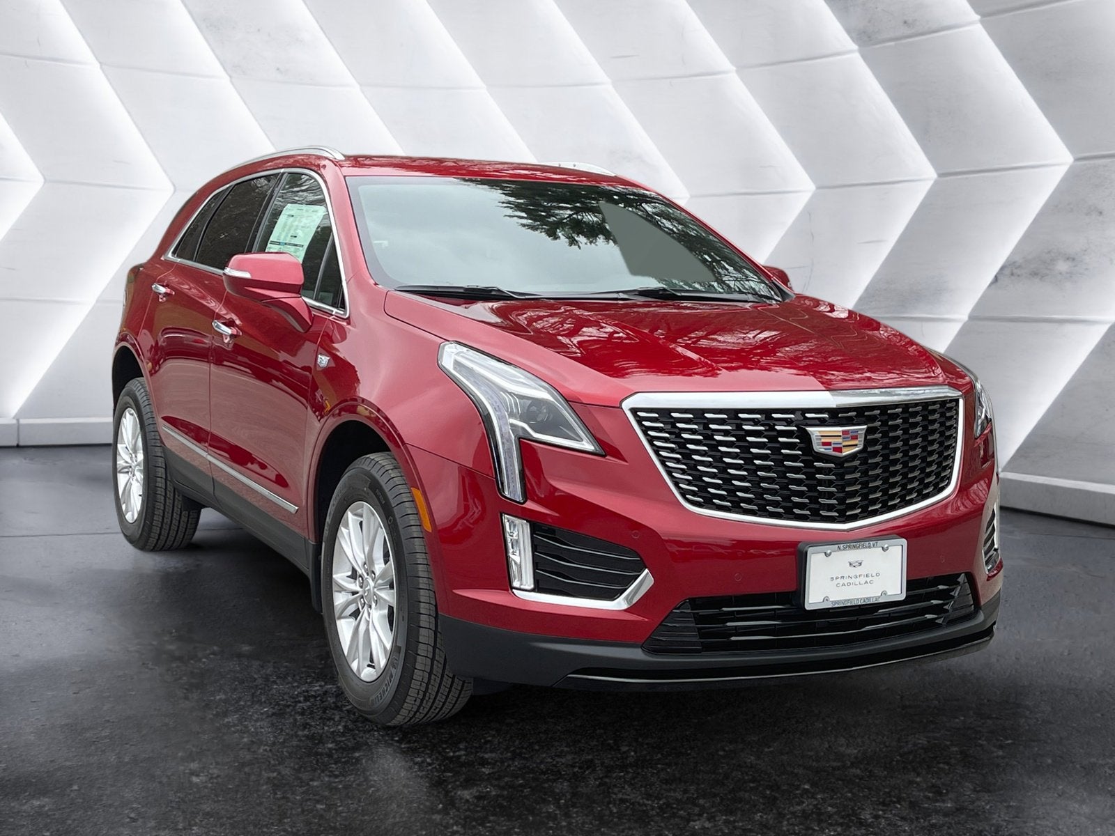 2026 Cadillac XT5 Luxury