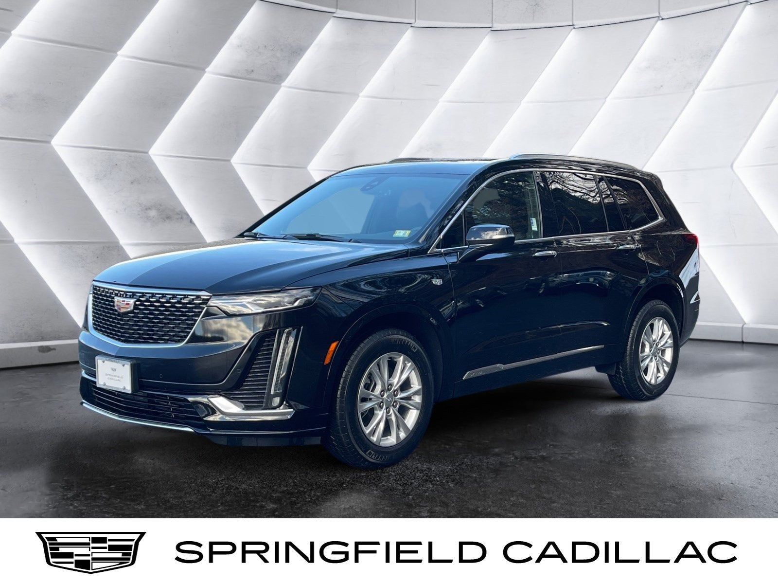 2025 Cadillac XT6 Luxury