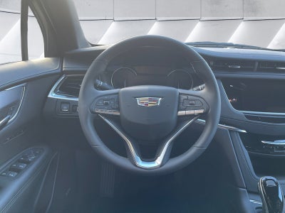 2025 Cadillac XT6 Luxury