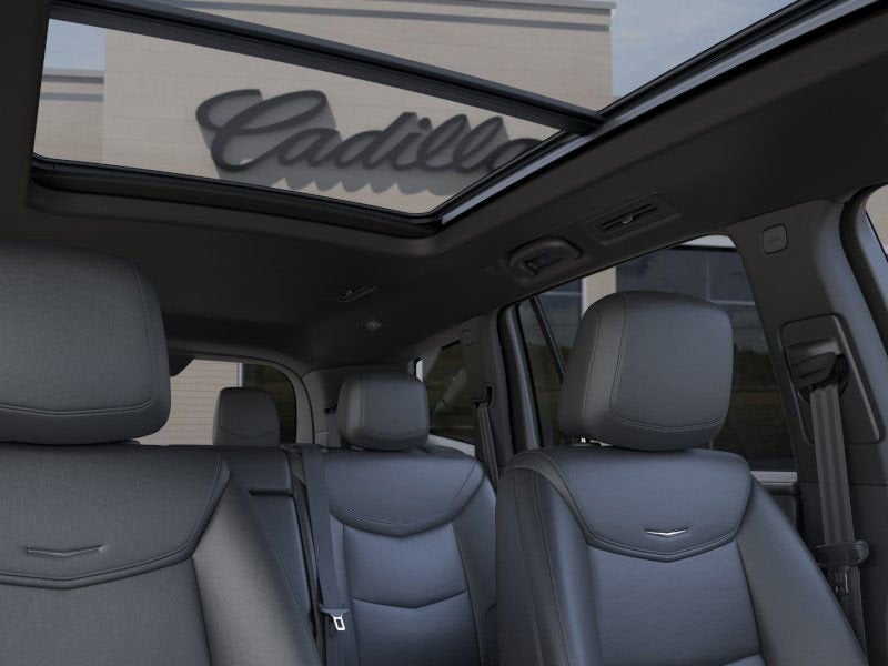 2025 Cadillac XT6 Luxury