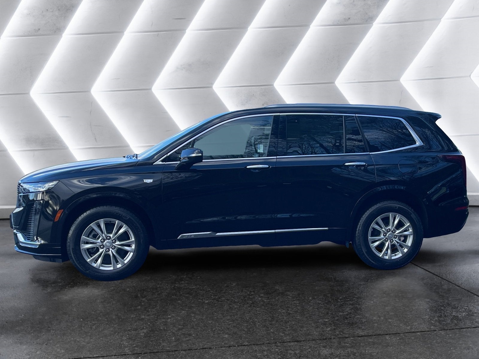 2025 Cadillac XT6 Luxury