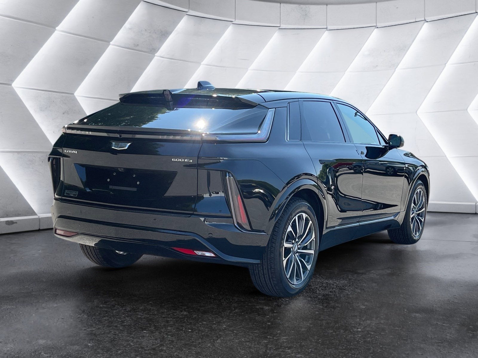 2025 Cadillac LYRIQ Sport 2