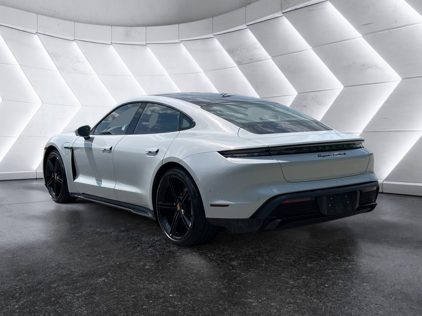 2024 Porsche Taycan Turbo S