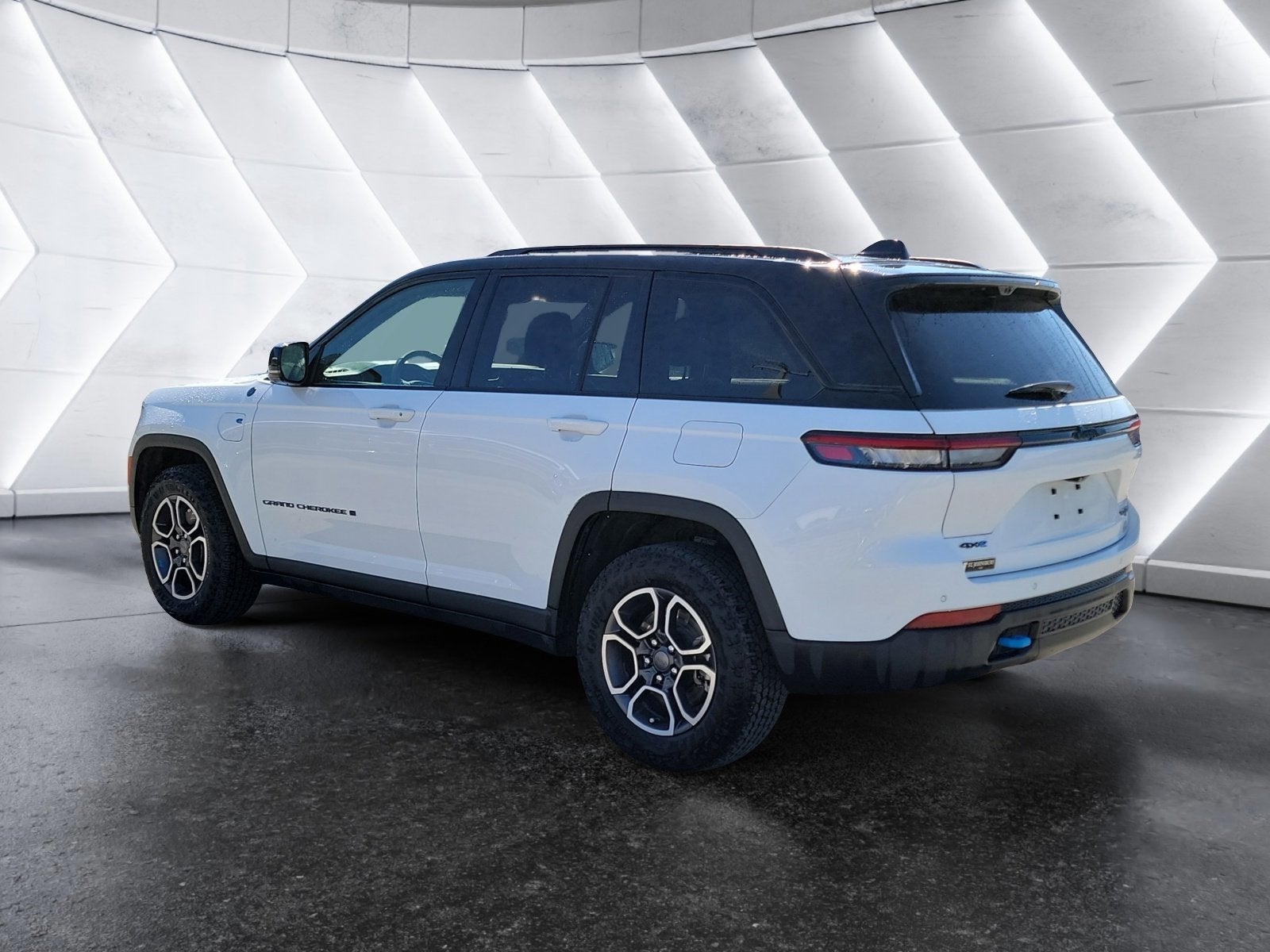 2023 Jeep Grand Cherokee 4xe Trailhawk