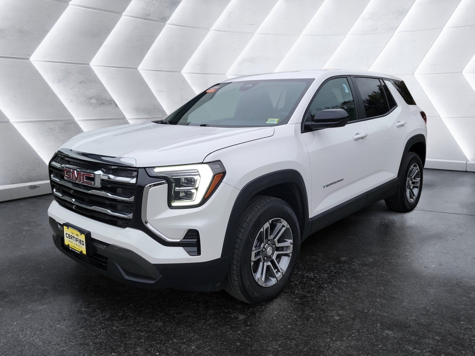 2025 GMC Terrain Elevation