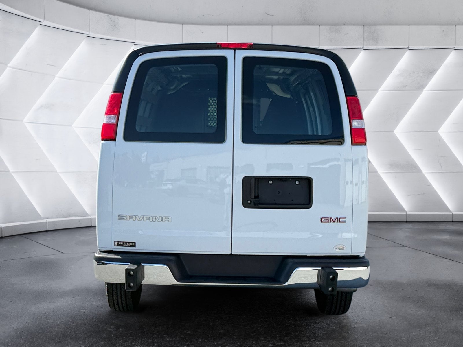 2025 GMC Savana Cargo Work Van