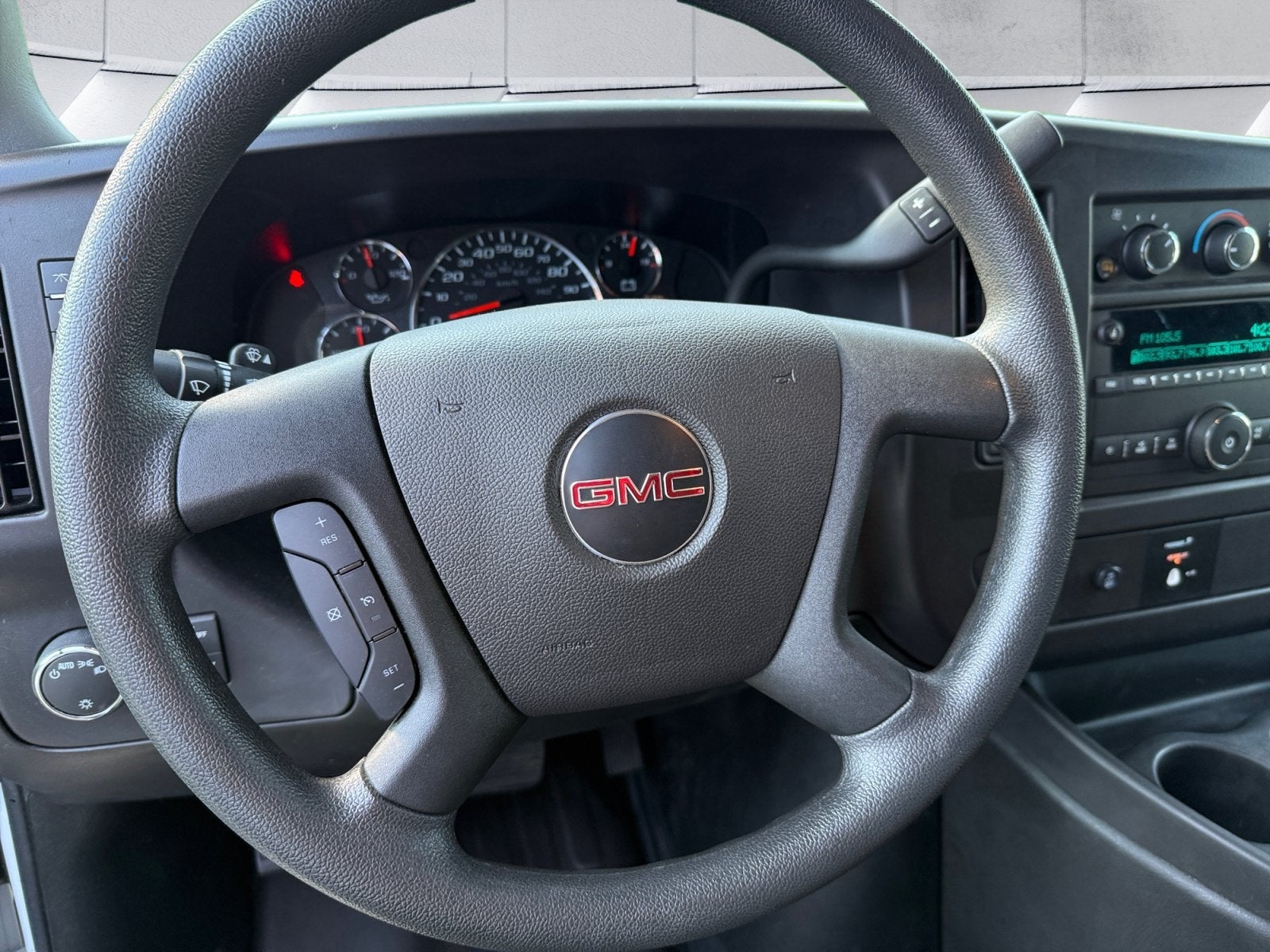 2025 GMC Savana Cargo Work Van