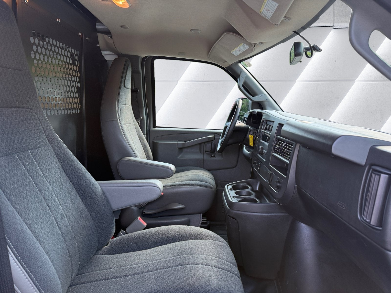2025 GMC Savana Cargo Work Van