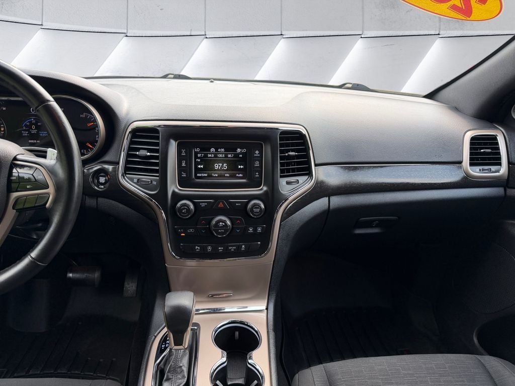 2017 Jeep Grand Cherokee Laredo