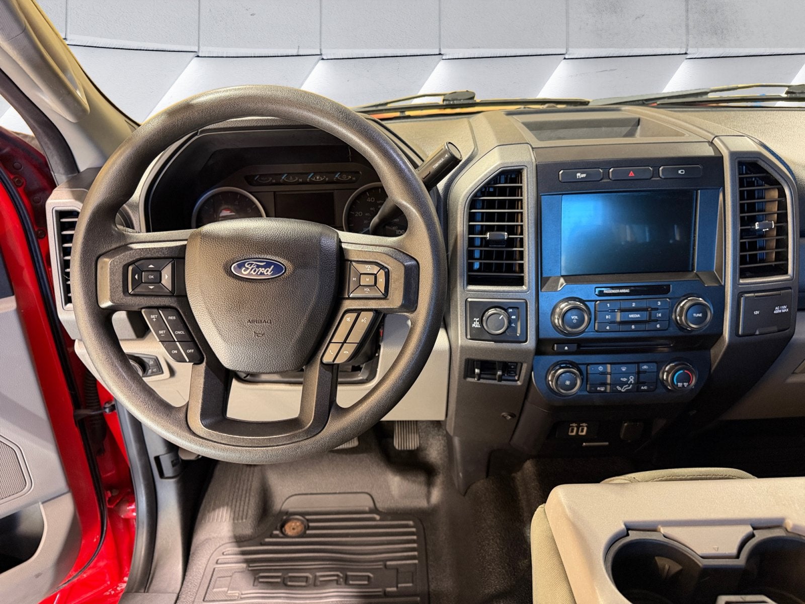 2017 Ford Super Duty F-250 SRW XL