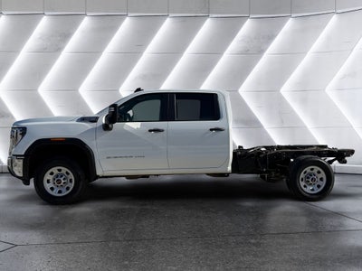 2024 GMC Sierra 3500HD Pro Chassis