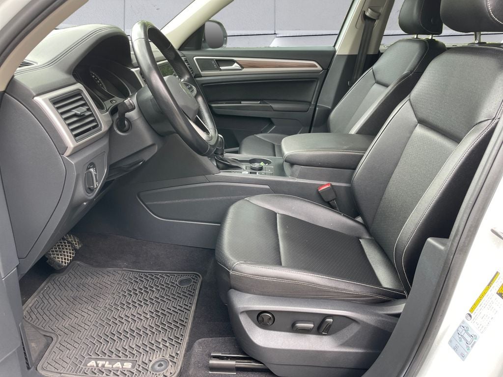 2021 Volkswagen Atlas 3.6L V6 SE w/Technology