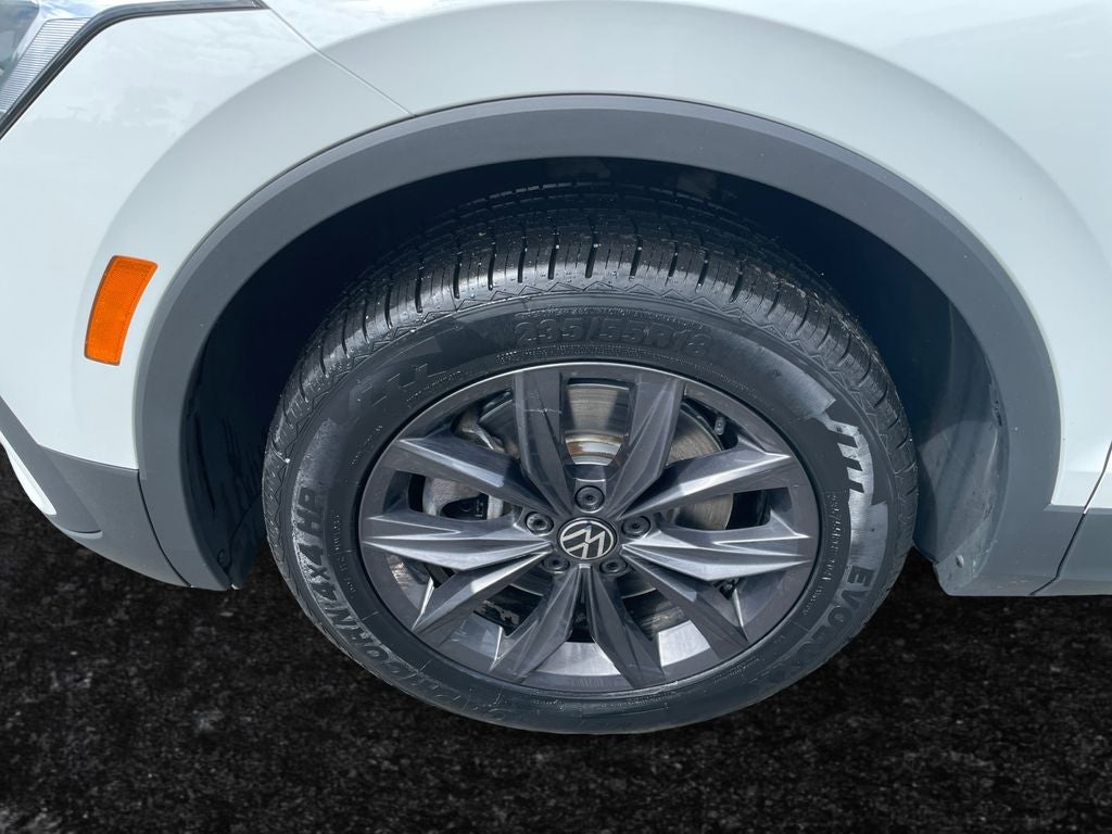 2024 Volkswagen Tiguan 2.0T SE