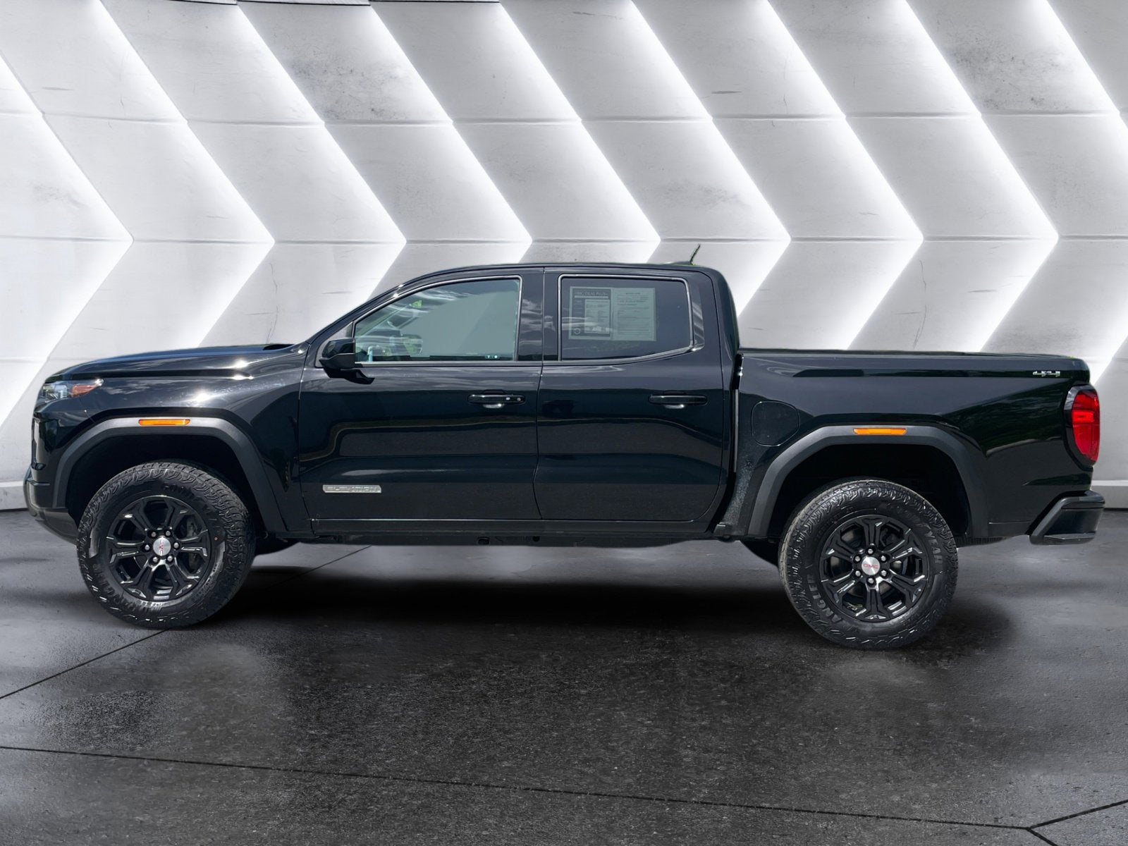 2024 GMC Canyon Elevation