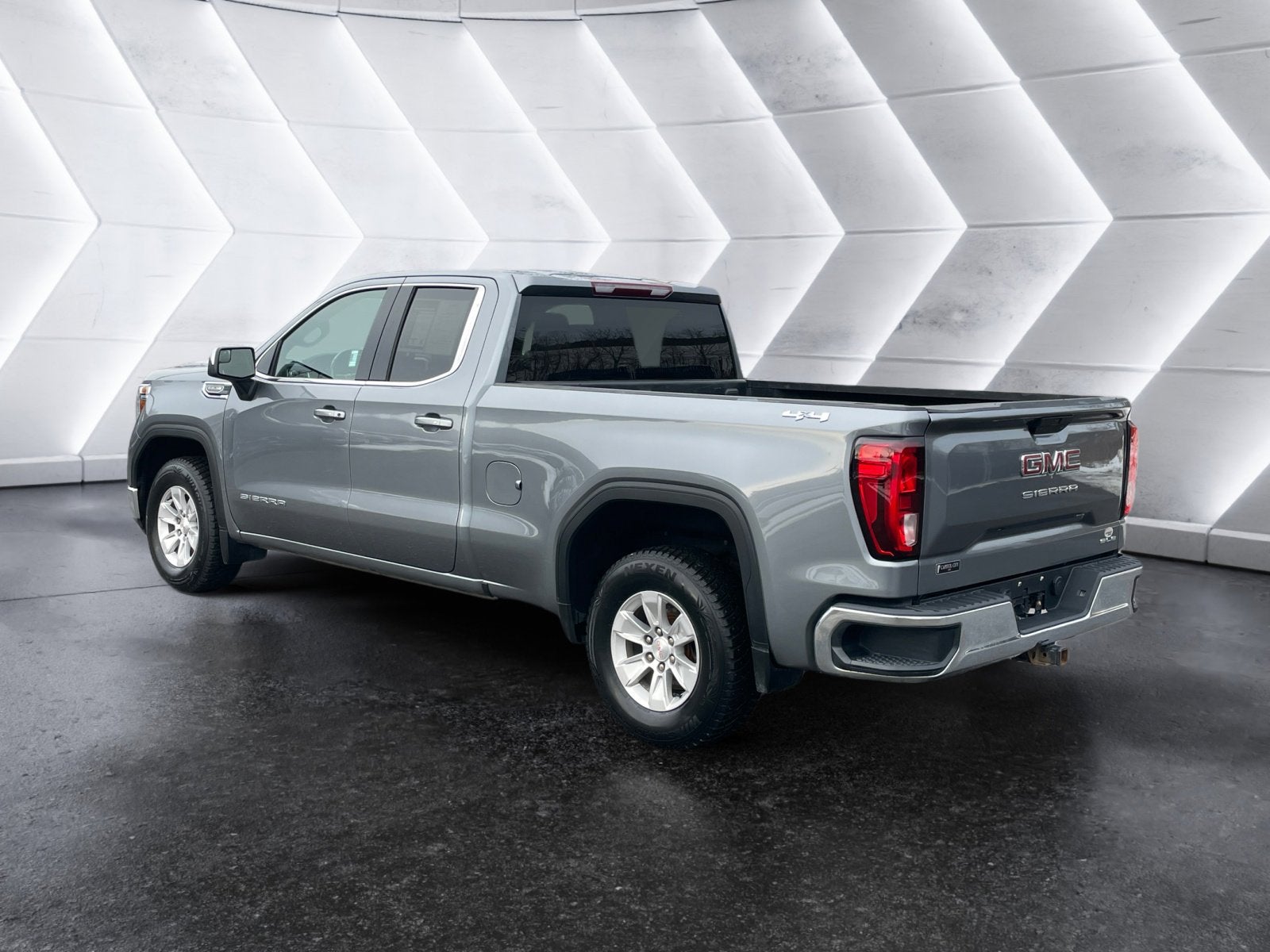 2019 GMC Sierra 1500 SLE