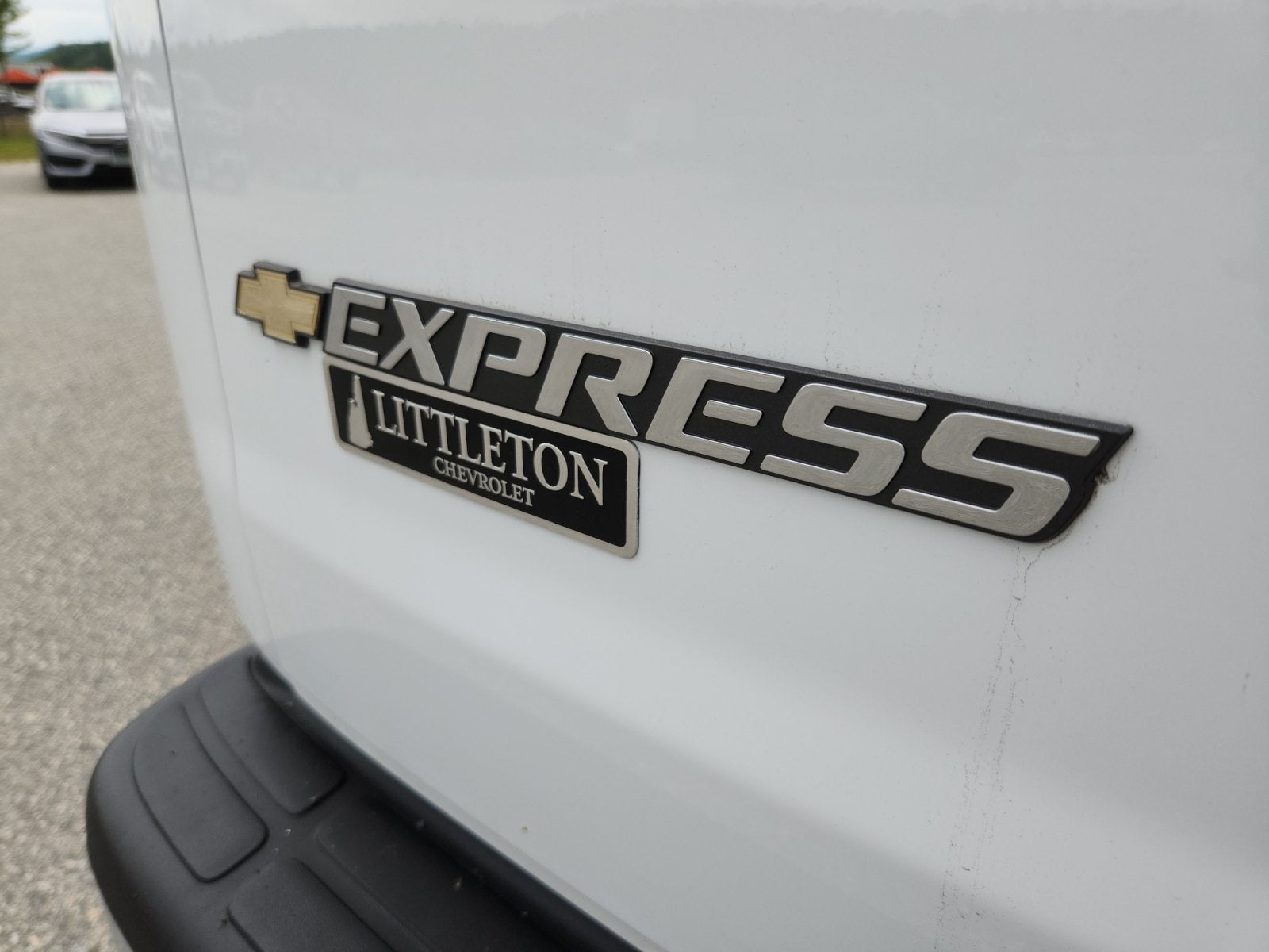 2025 Chevrolet Express Cargo WT