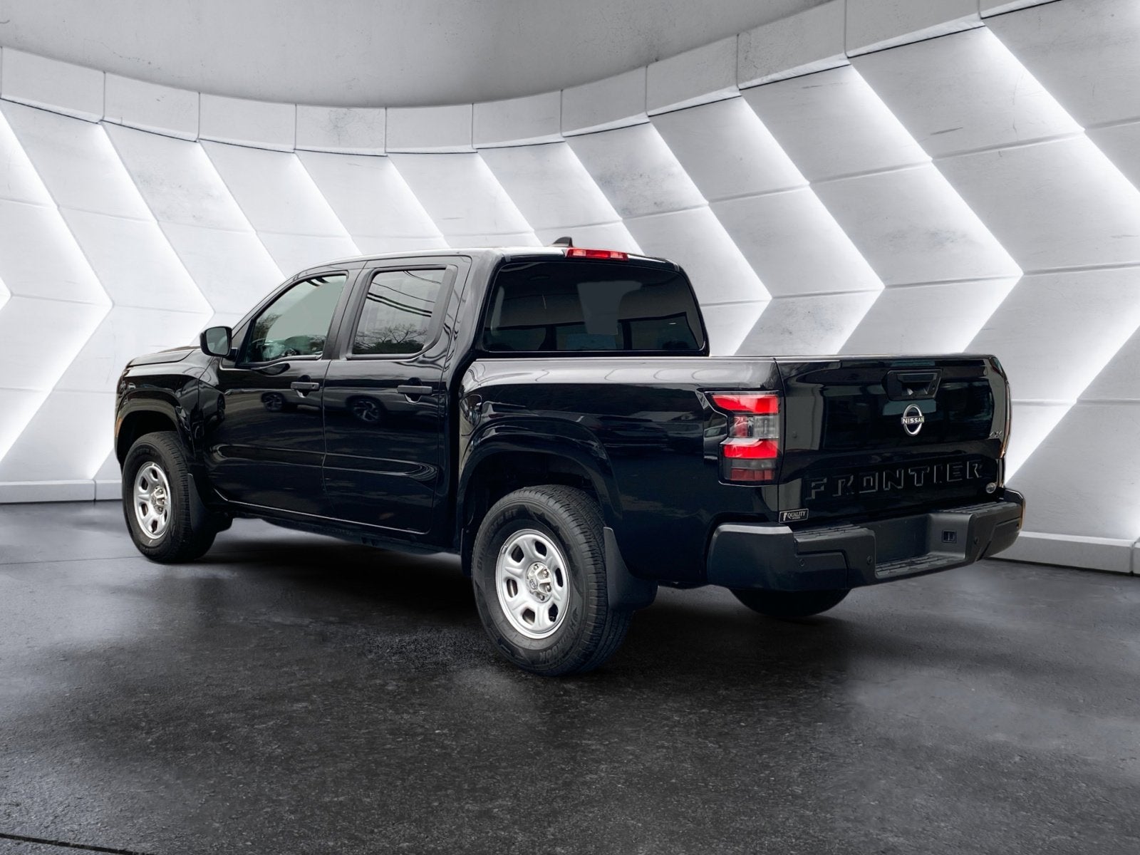 2024 Nissan Frontier S