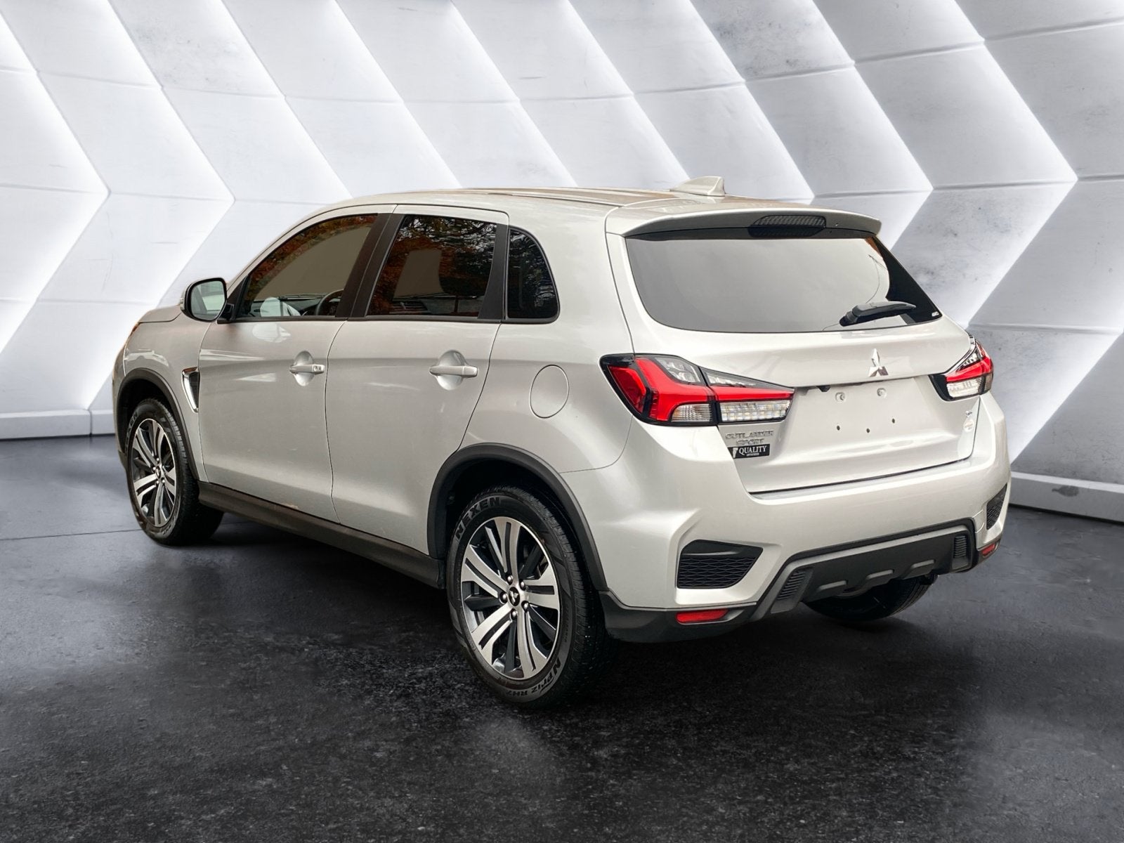 2025 Mitsubishi Outlander Sport 2.0 SE