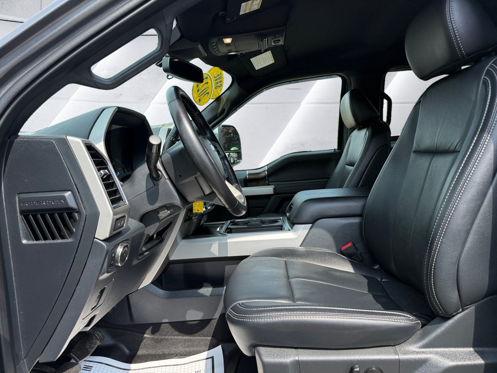 2022 Ford Super Duty F-250 SRW Lariat