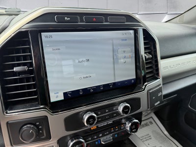 2022 Ford Super Duty F-250 SRW Lariat