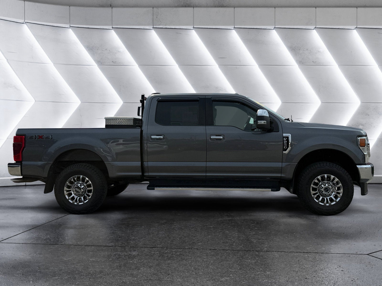 2022 Ford Super Duty F-250 SRW Lariat