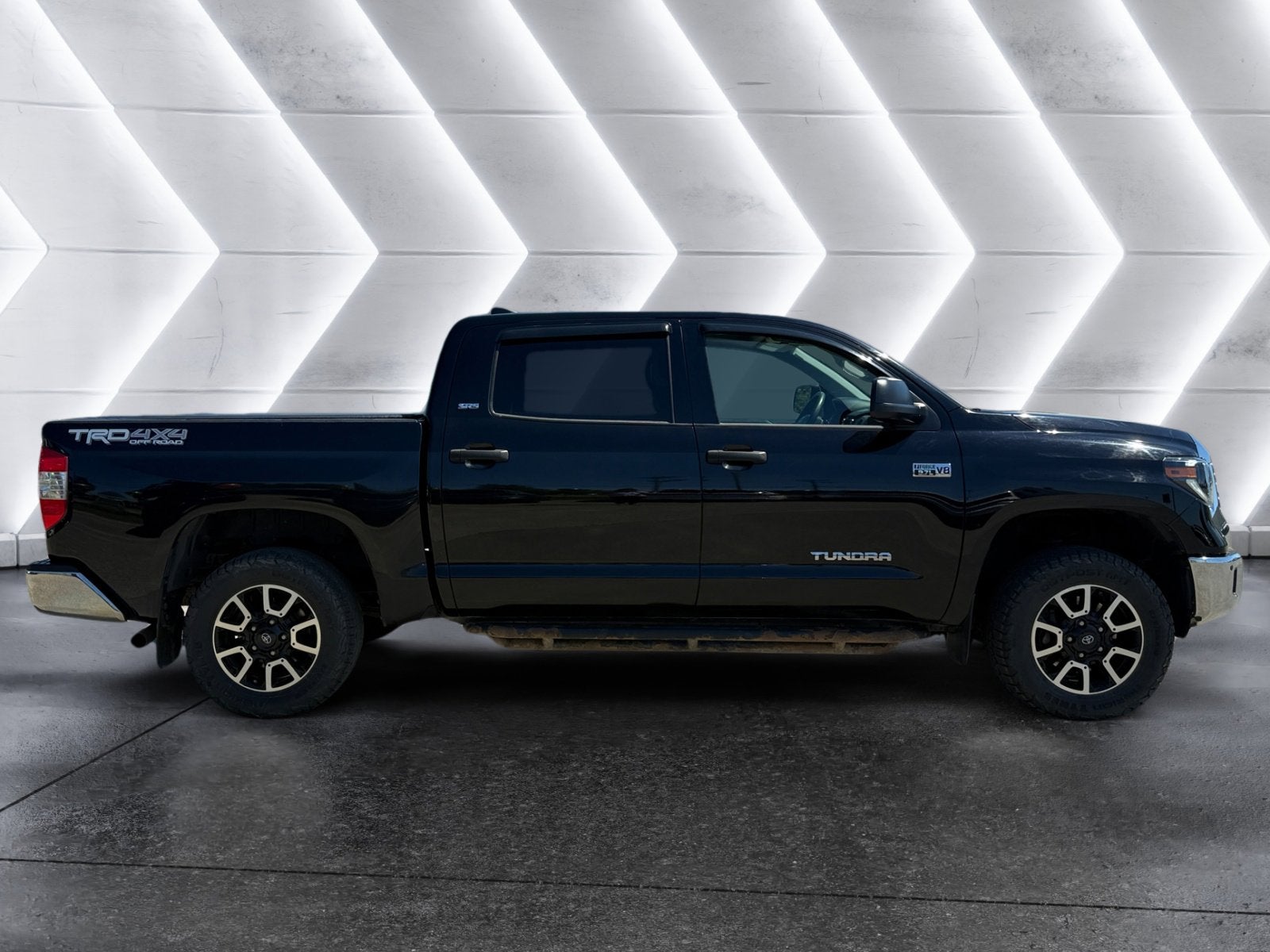 2021 Toyota Tundra 4WD SR5