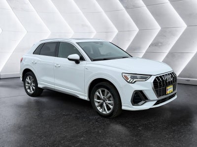 2025 Audi Q3 S line Premium