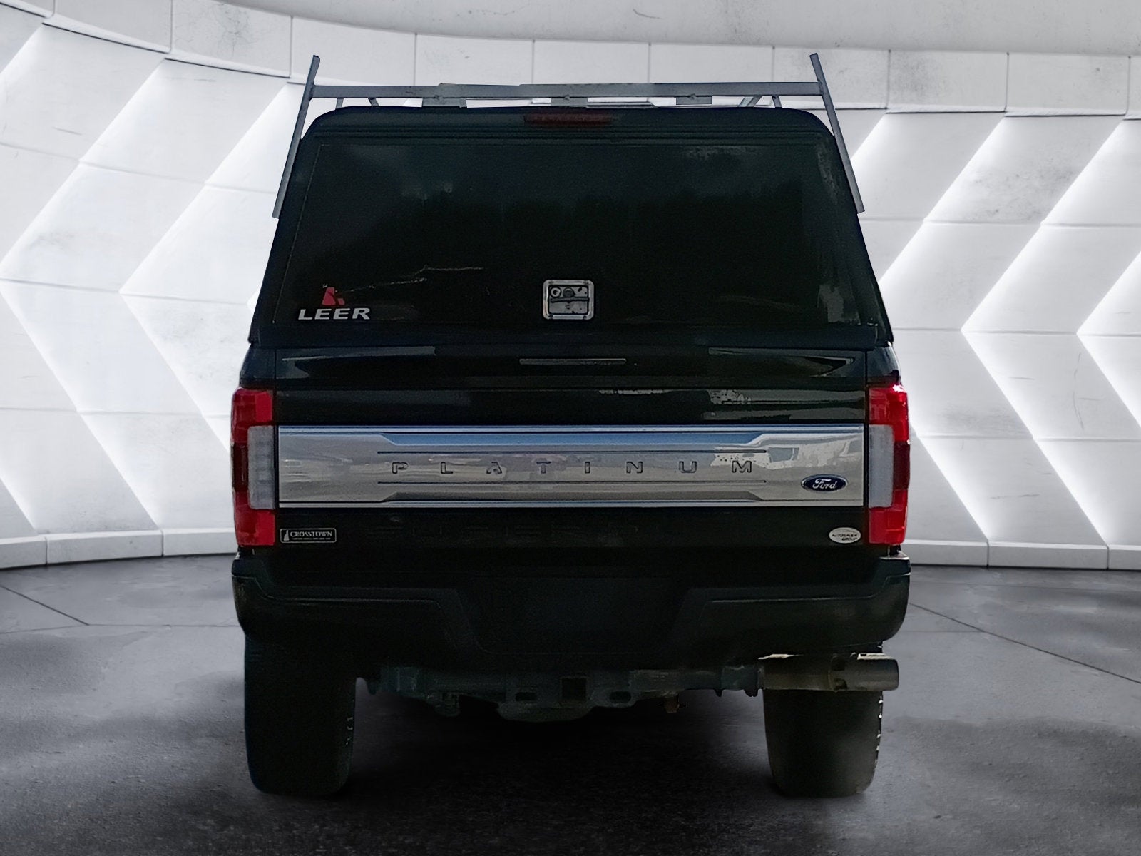 2019 Ford Super Duty F-350 SRW Platinum