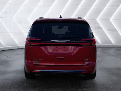 2025 Chrysler Pacifica Pinnacle